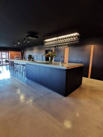 Caveau de dégustation Maison Jean Huttard à Zellenberg